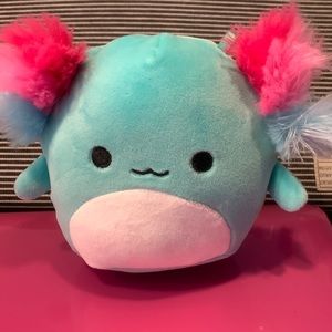5 inch axolotyl anastasia no bio tag but butt tag squishmallow (squishdoo)